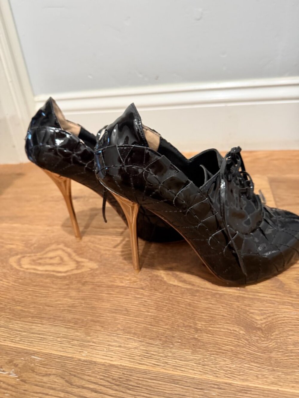 DIOR Quilted Patent Leather Lace-Up Heels - Gold Stiletto - 37 - Picture 3 of 6